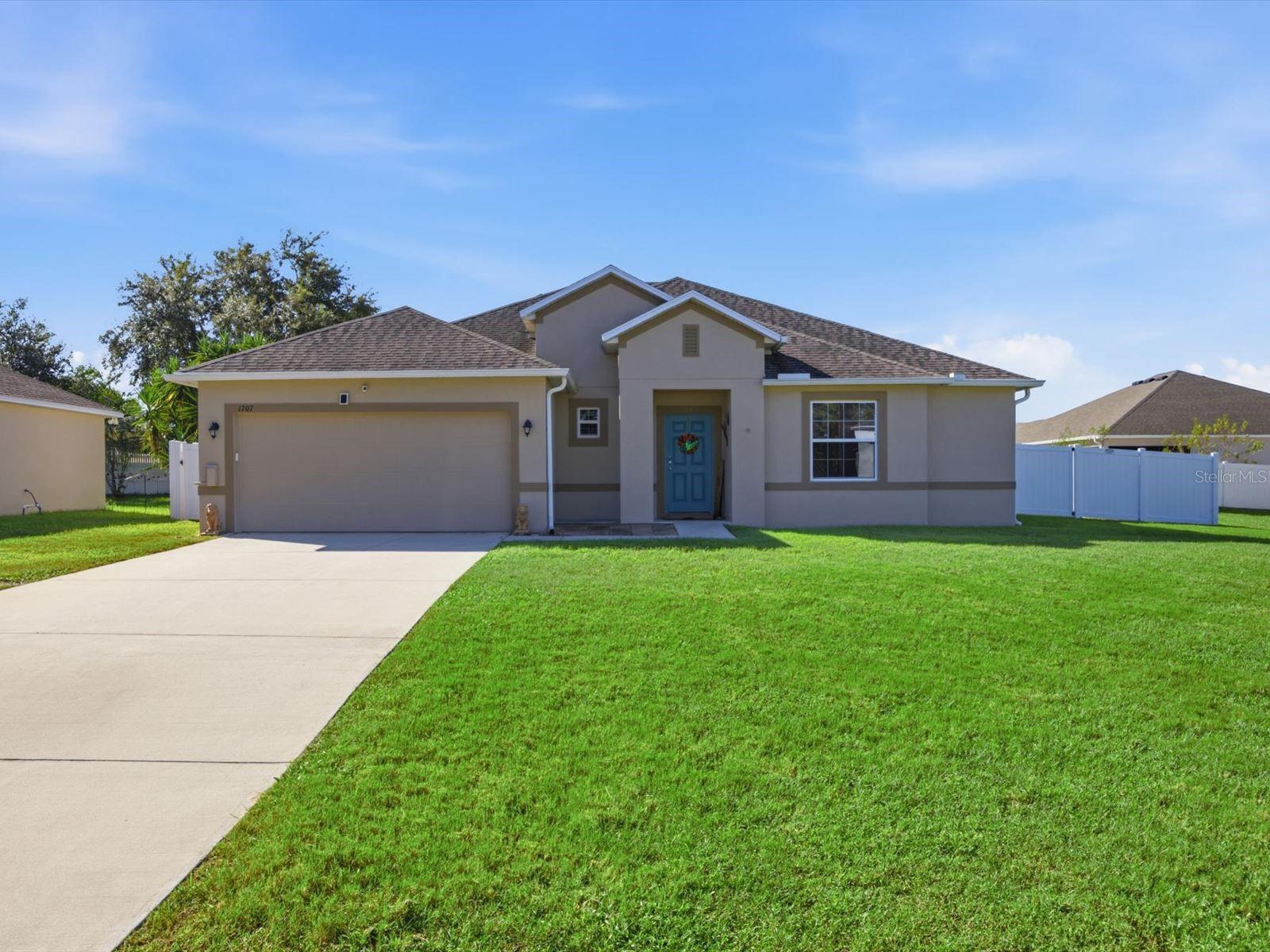 1707 HOOFPRINT COURT