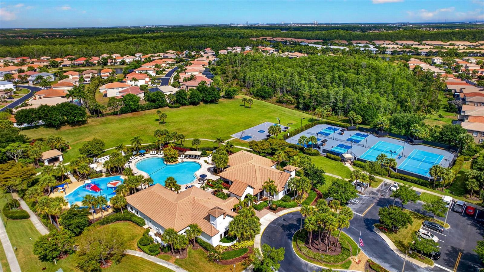 BOTANICA LAKES 02 - Residential