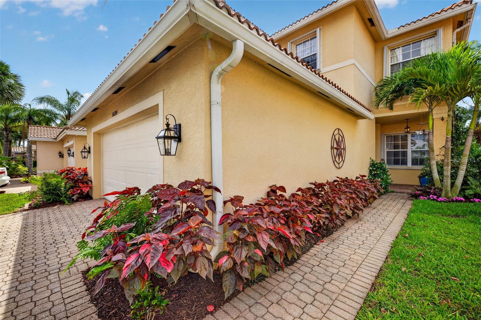 BOTANICA LAKES 02 - Residential