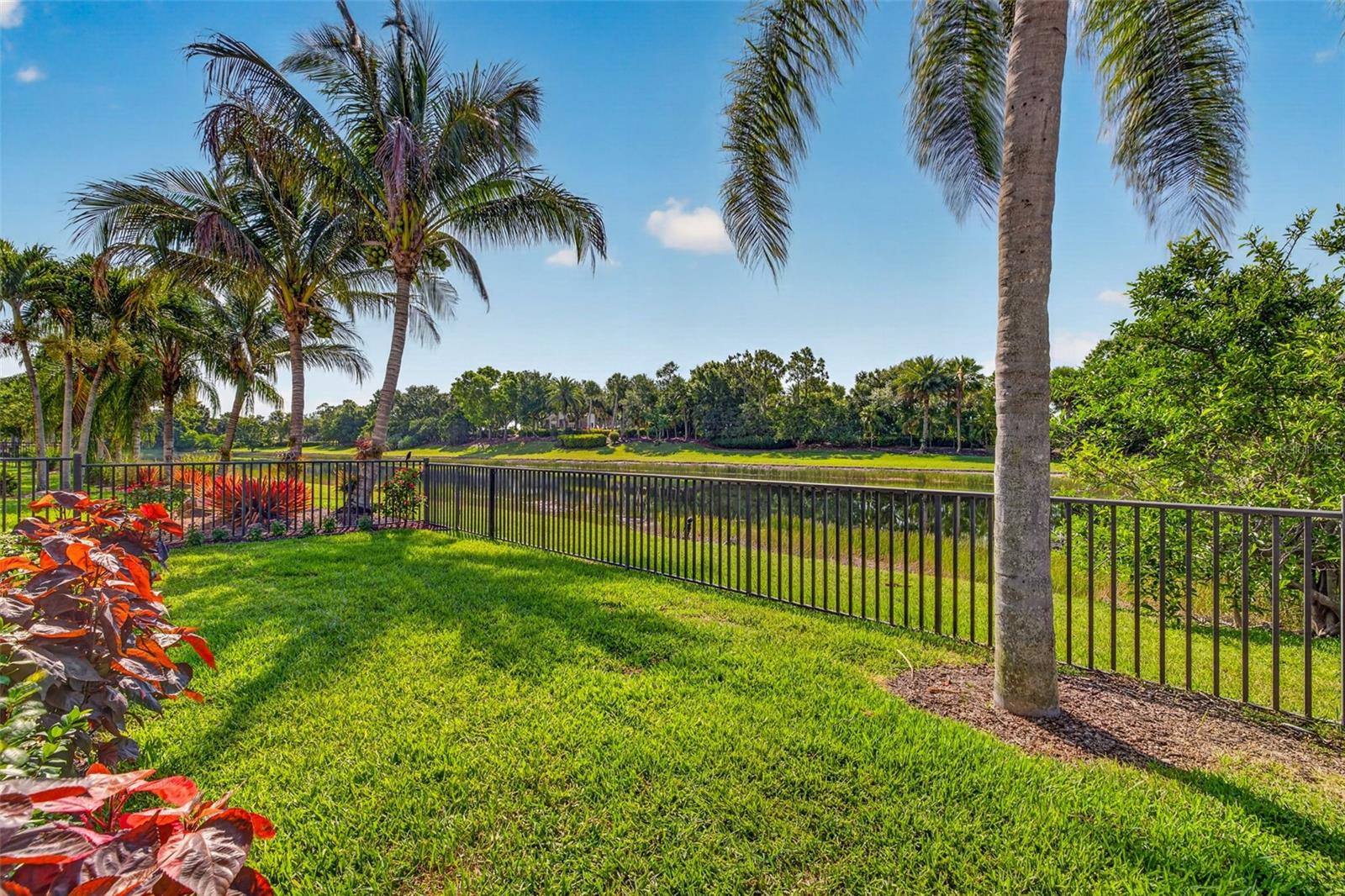 BOTANICA LAKES 02 - Residential