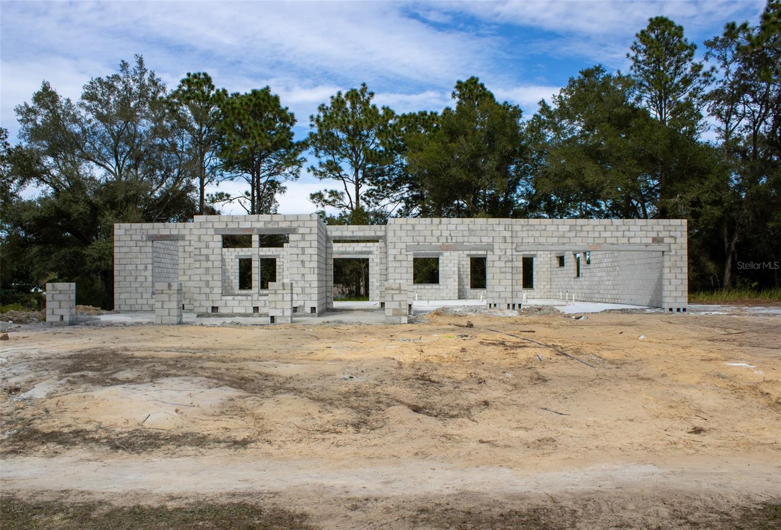 PINE RIDGE UNIT 03 - Residential