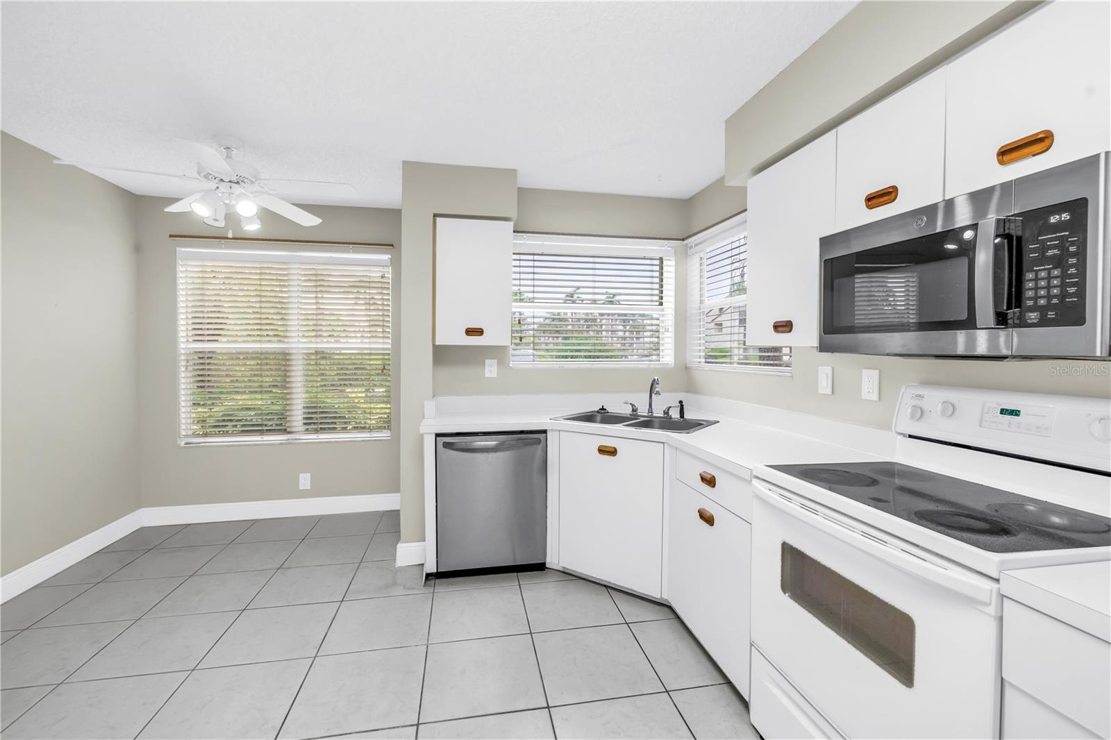 6011 BAHIA DEL MAR BOULEVARD 157