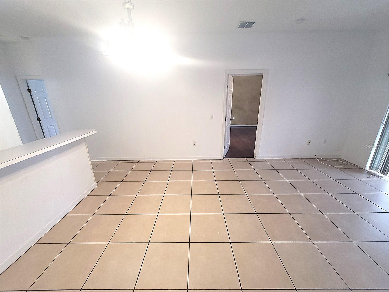 SUN LAKE CONDO - Residential Lease