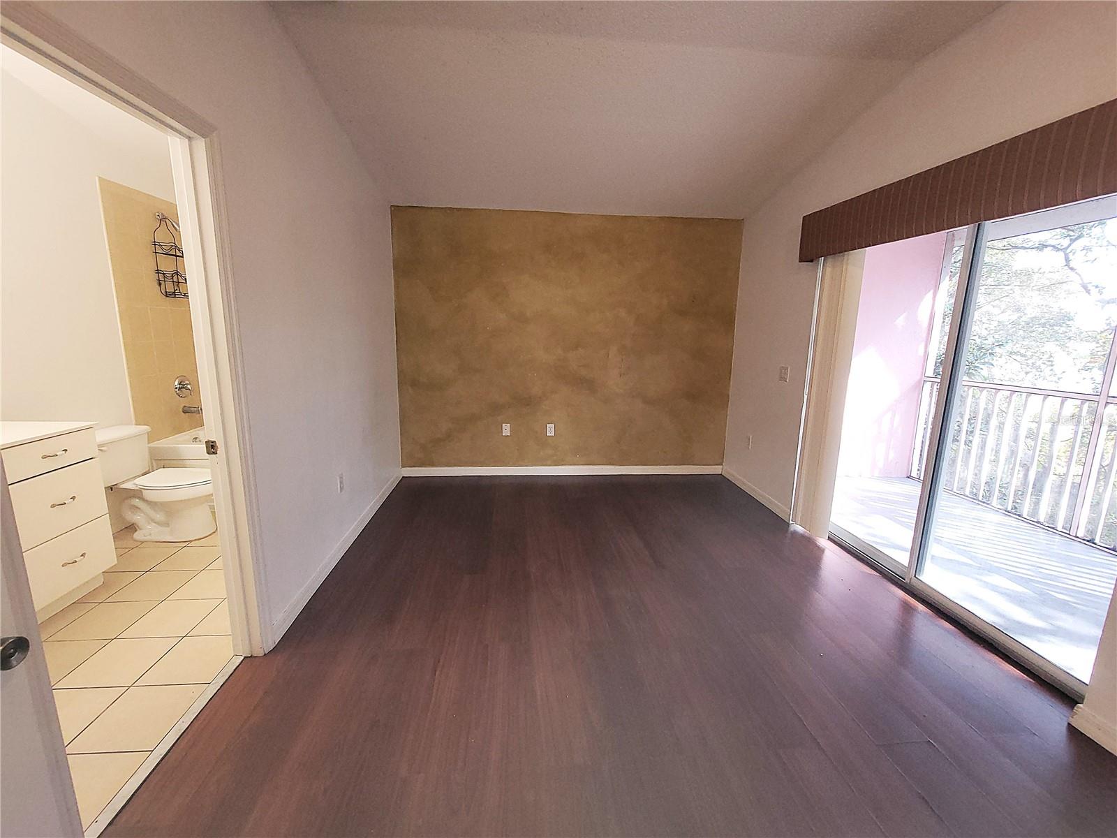 SUN LAKE CONDO - Residential Lease