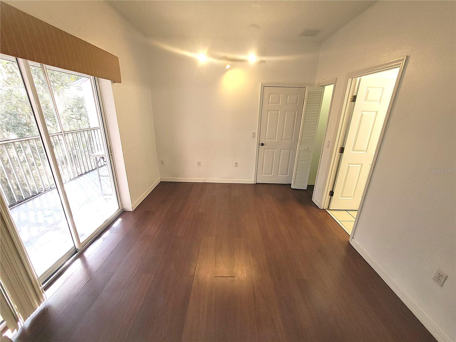 SUN LAKE CONDO - Residential Lease