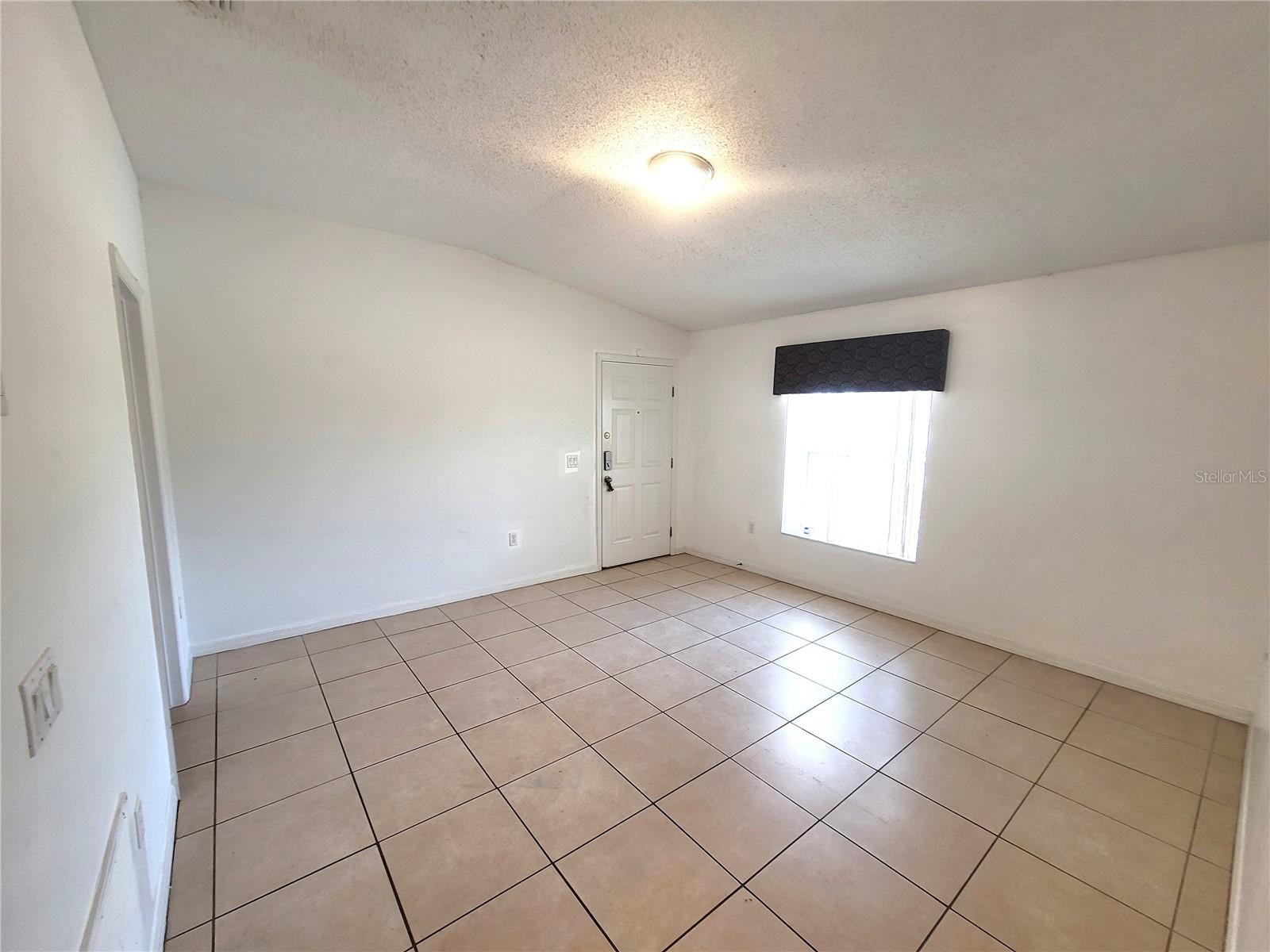 SUN LAKE CONDO - Residential Lease