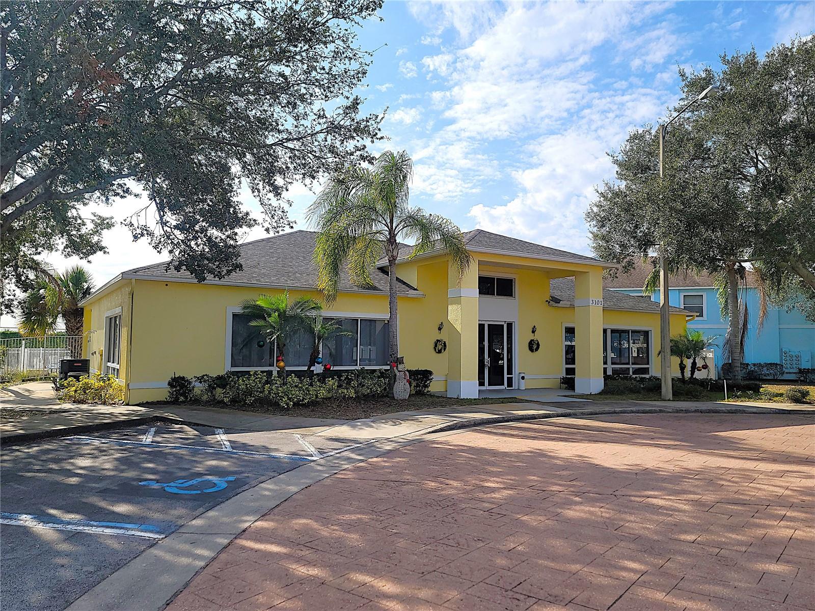 SUN LAKE CONDO - Residential Lease