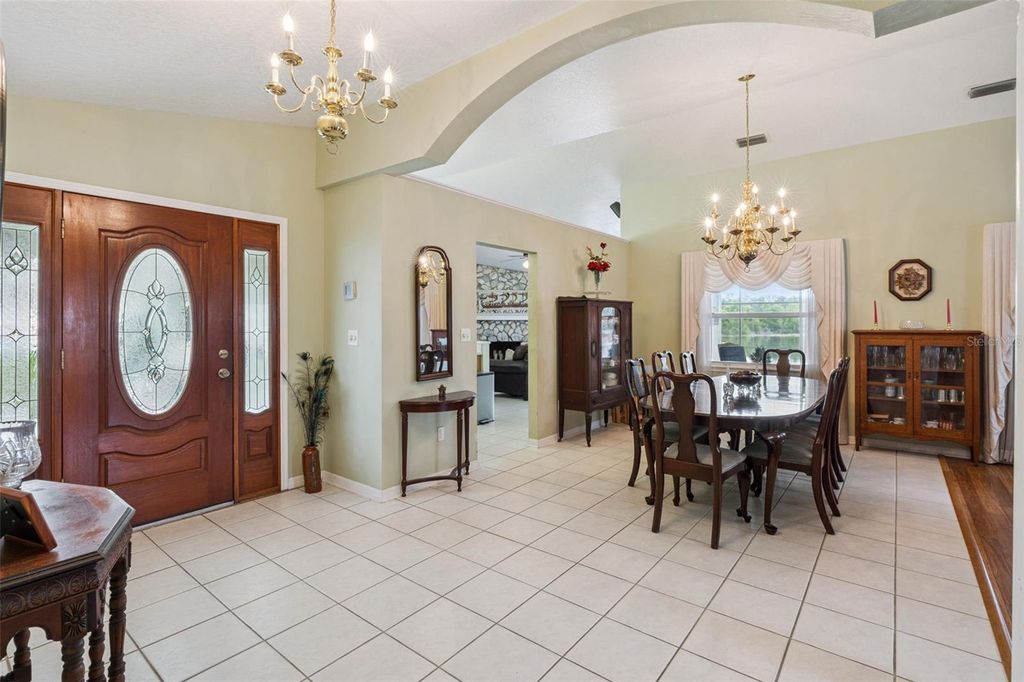 Photo of 2624 Tuscarora Trail, Maitland, FL 32751 (MLS # O6424397)