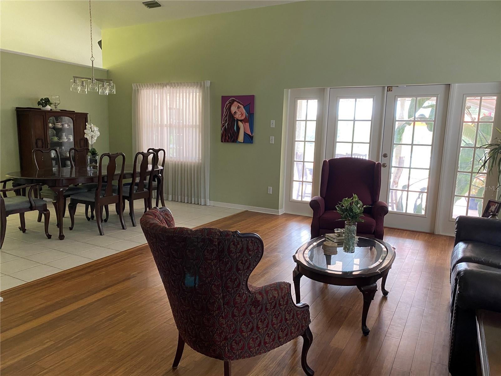 2624 TUSCARORA TRAIL