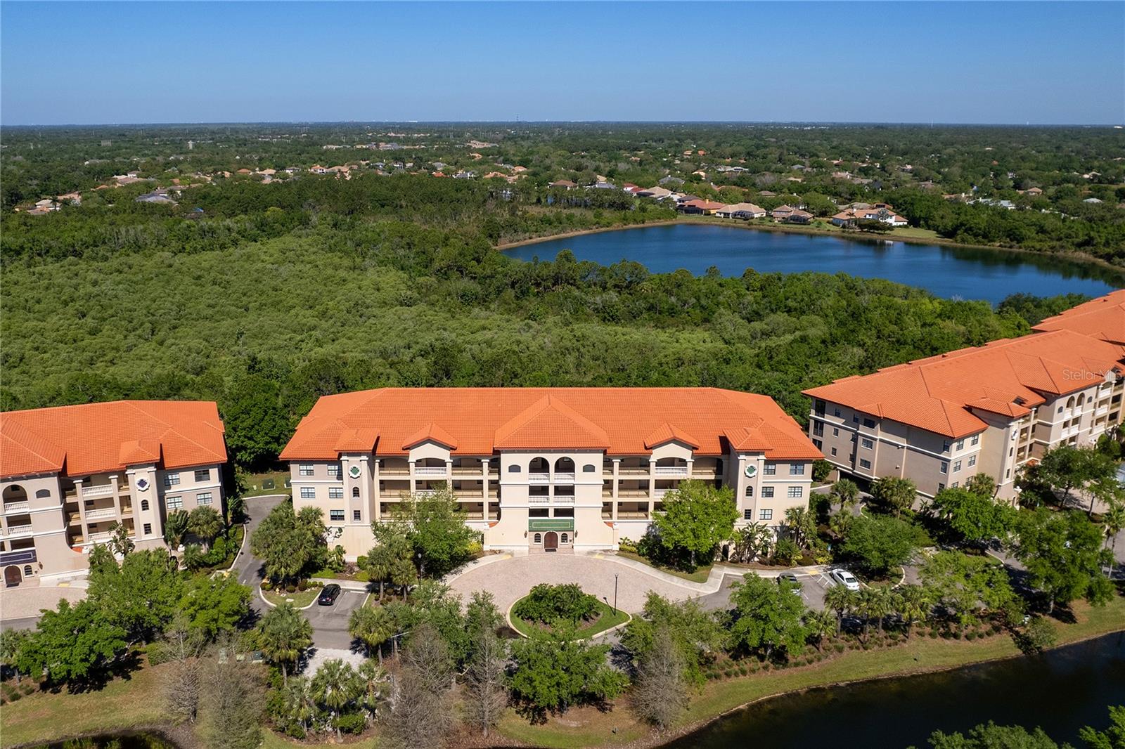 View LAKEWOOD RANCH, FL 34202 condo