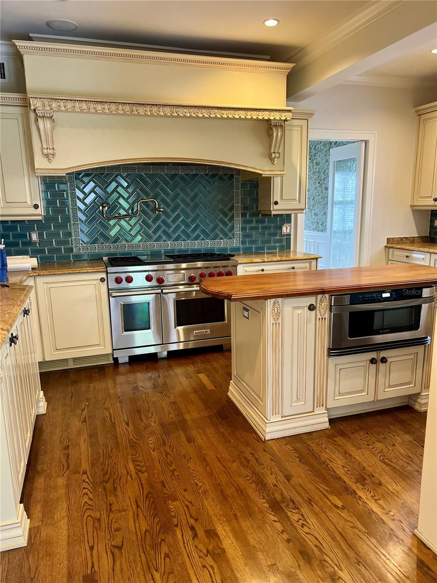 GOLF VIEW PARK 11 PAGE 72 - Residential