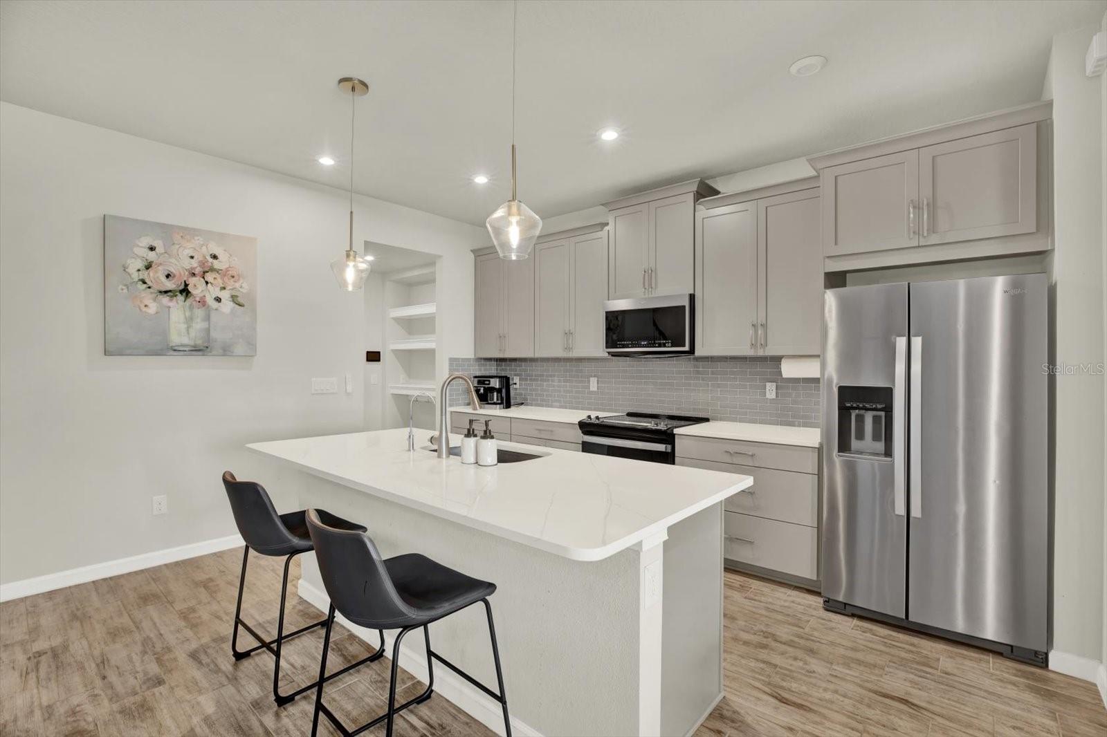 PARKVIEW/LONG LAKE RANCH PH 2A - Residential Lease