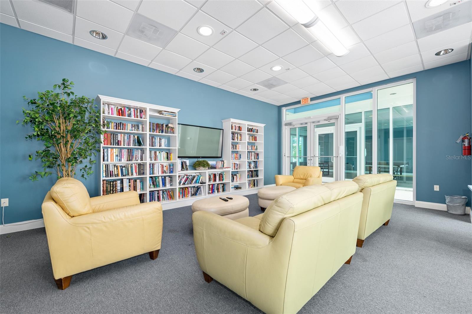 MARINA GRANDE/HALIFAX 01 - Residential