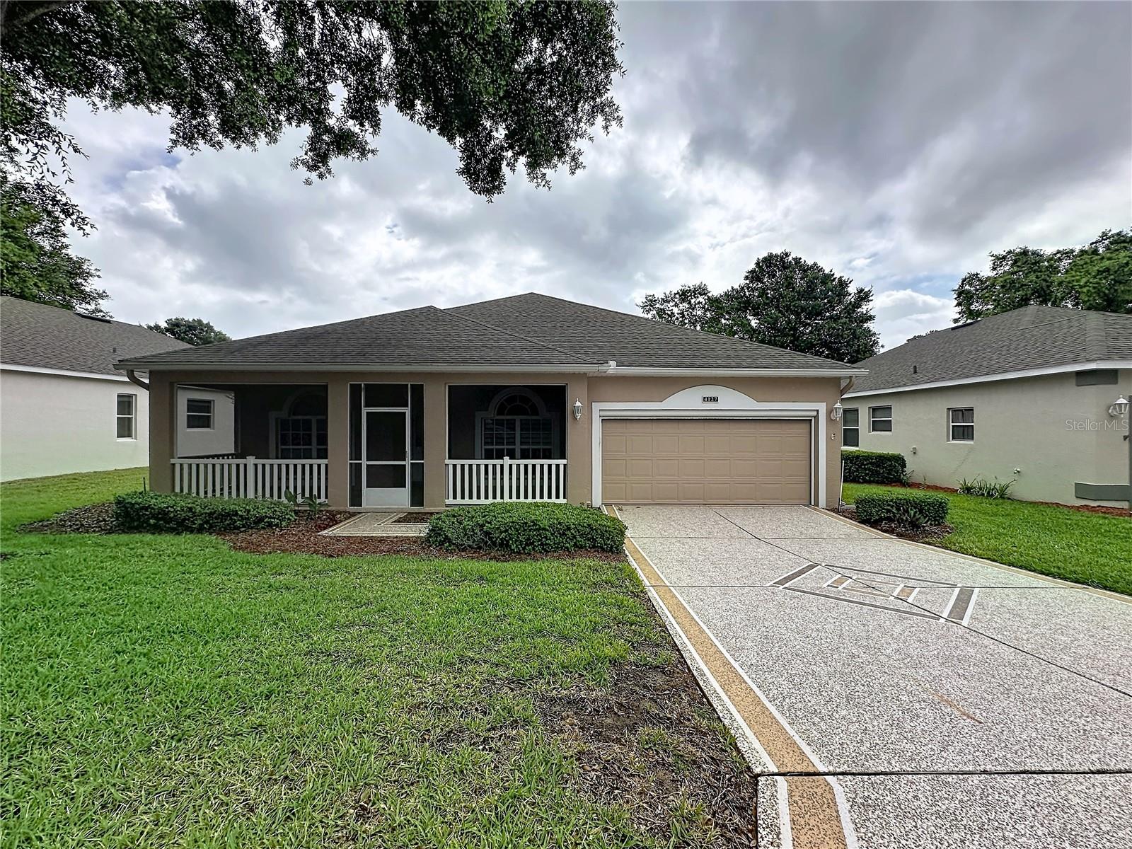 KINGS RIDGE - Residential