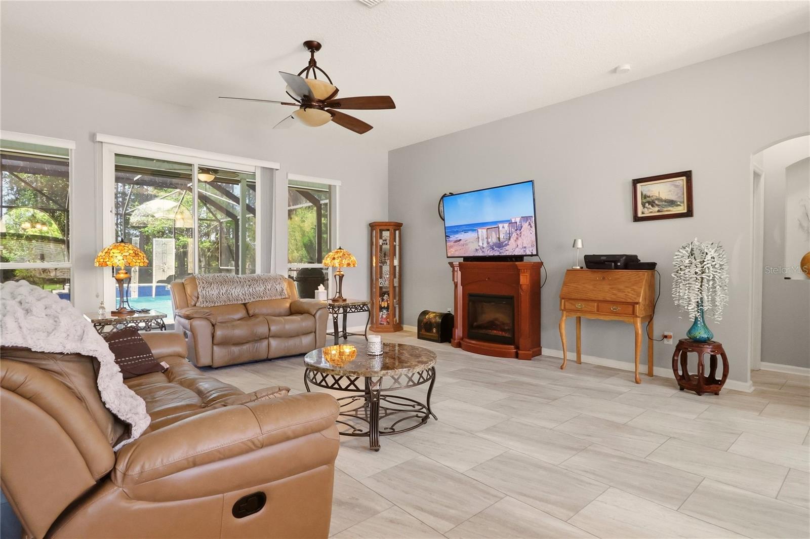 WHISPER RDG - Residential