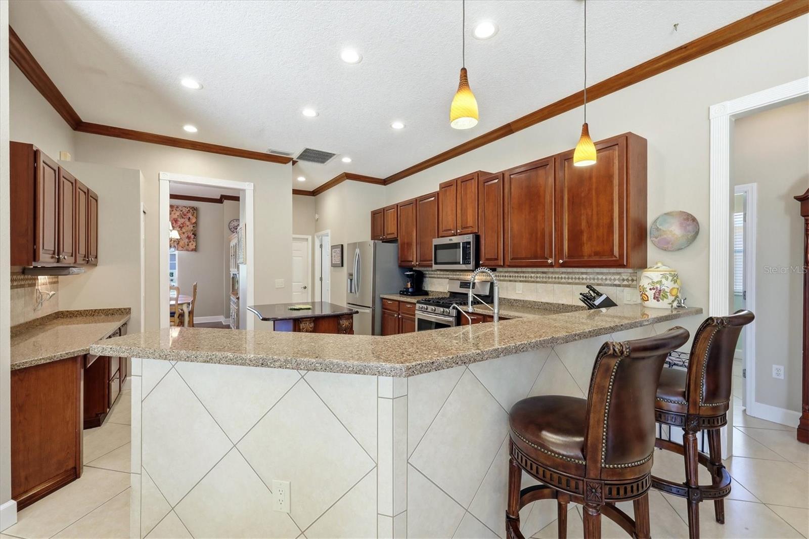RIVERWALK VILLAGE CYPRESS BANKS - Residential