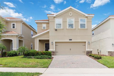 Photo of 8975 Fluffy Lie Court, Davenport, FL 33896 (MLS # O6315991) Photo of 8975 Fluffy Lie Court, Davenport, FL 33896 (MLS # O6315991)