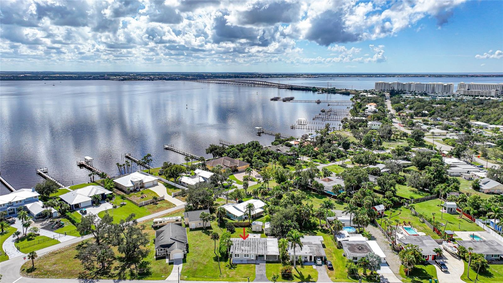 CHAR SHORES - Residential