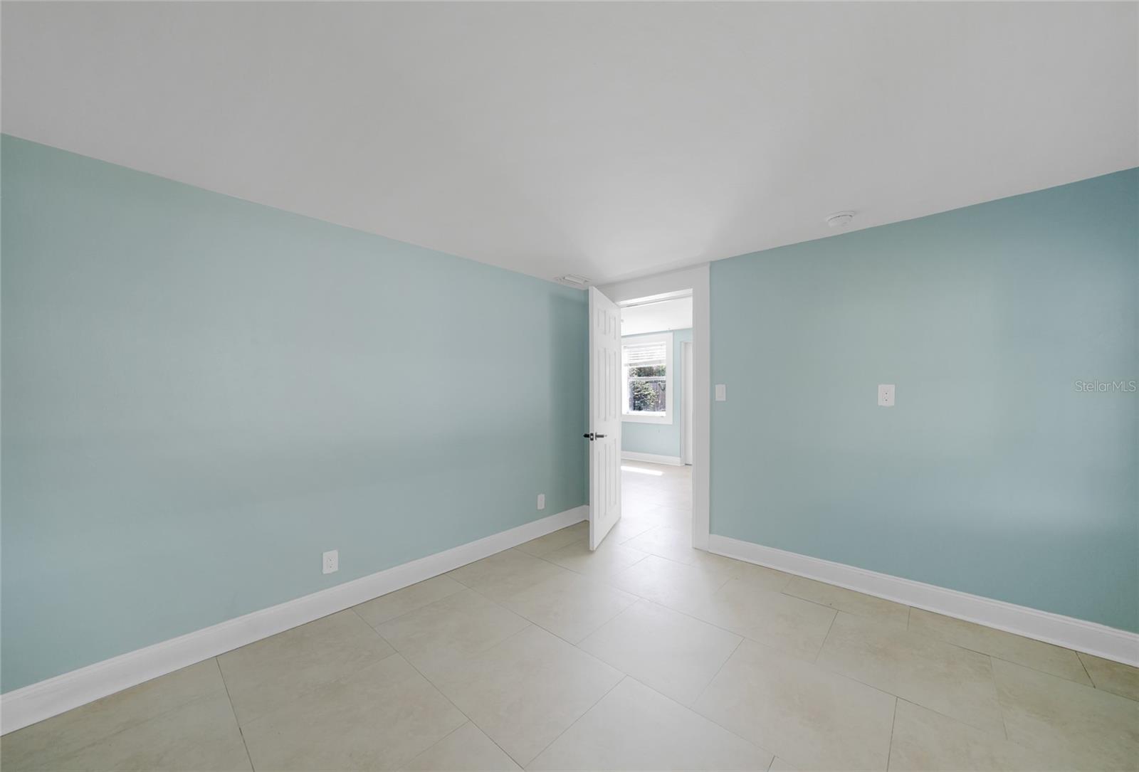 CHAR SHORES - Residential