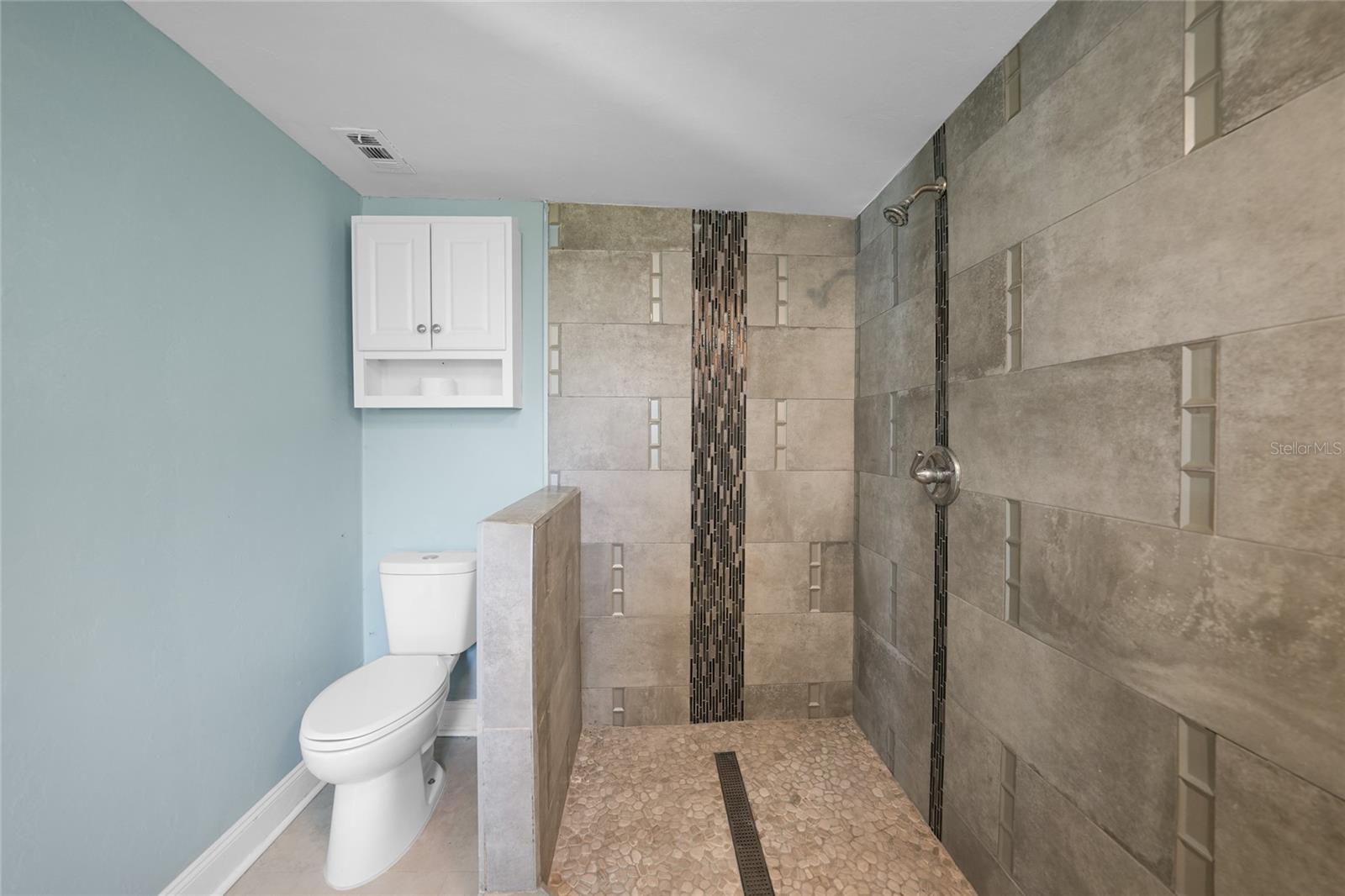 CHAR SHORES - Residential