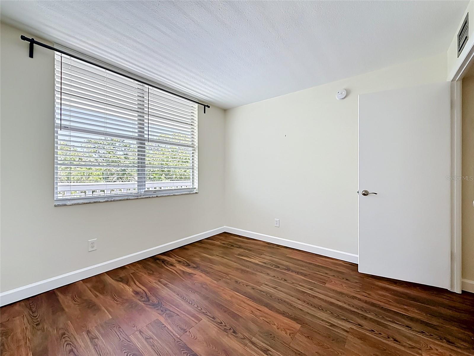 WINSTON PARK NORTHEAST - Residential