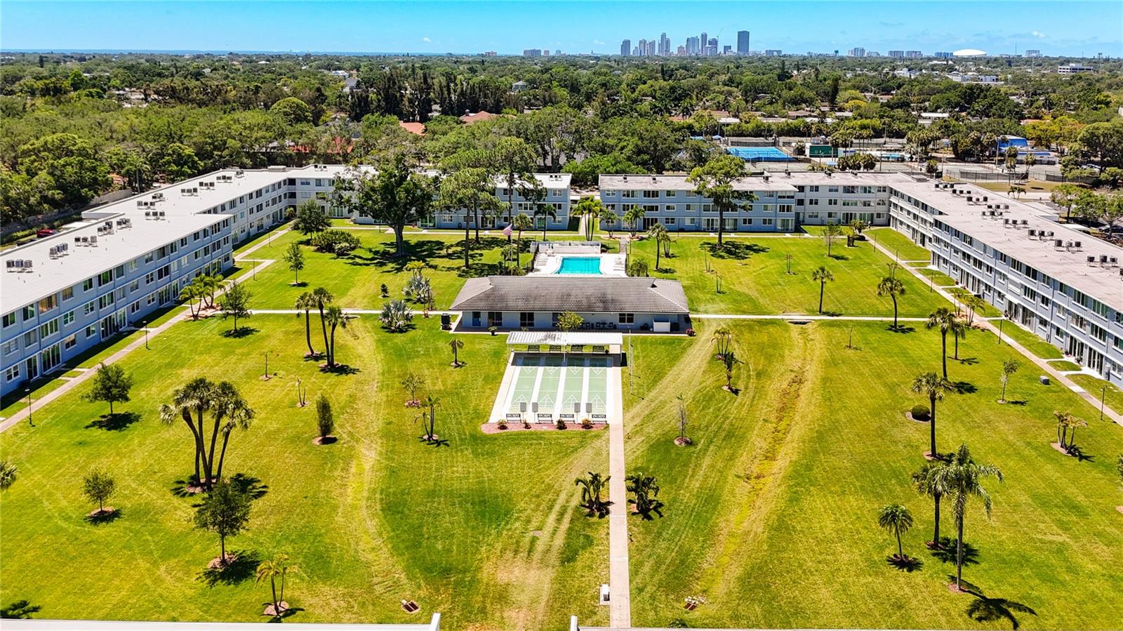 WINSTON PARK NORTHEAST - Residential