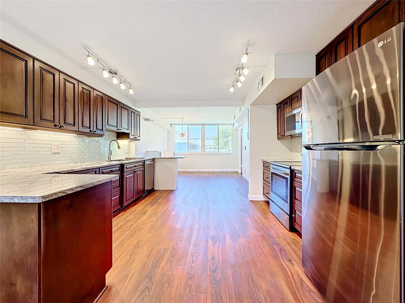 WINSTON PARK NORTHEAST - Residential