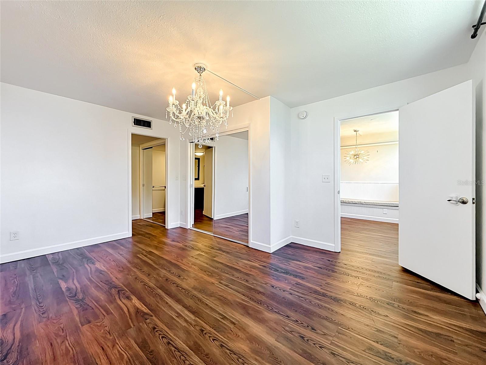 WINSTON PARK NORTHEAST - Residential