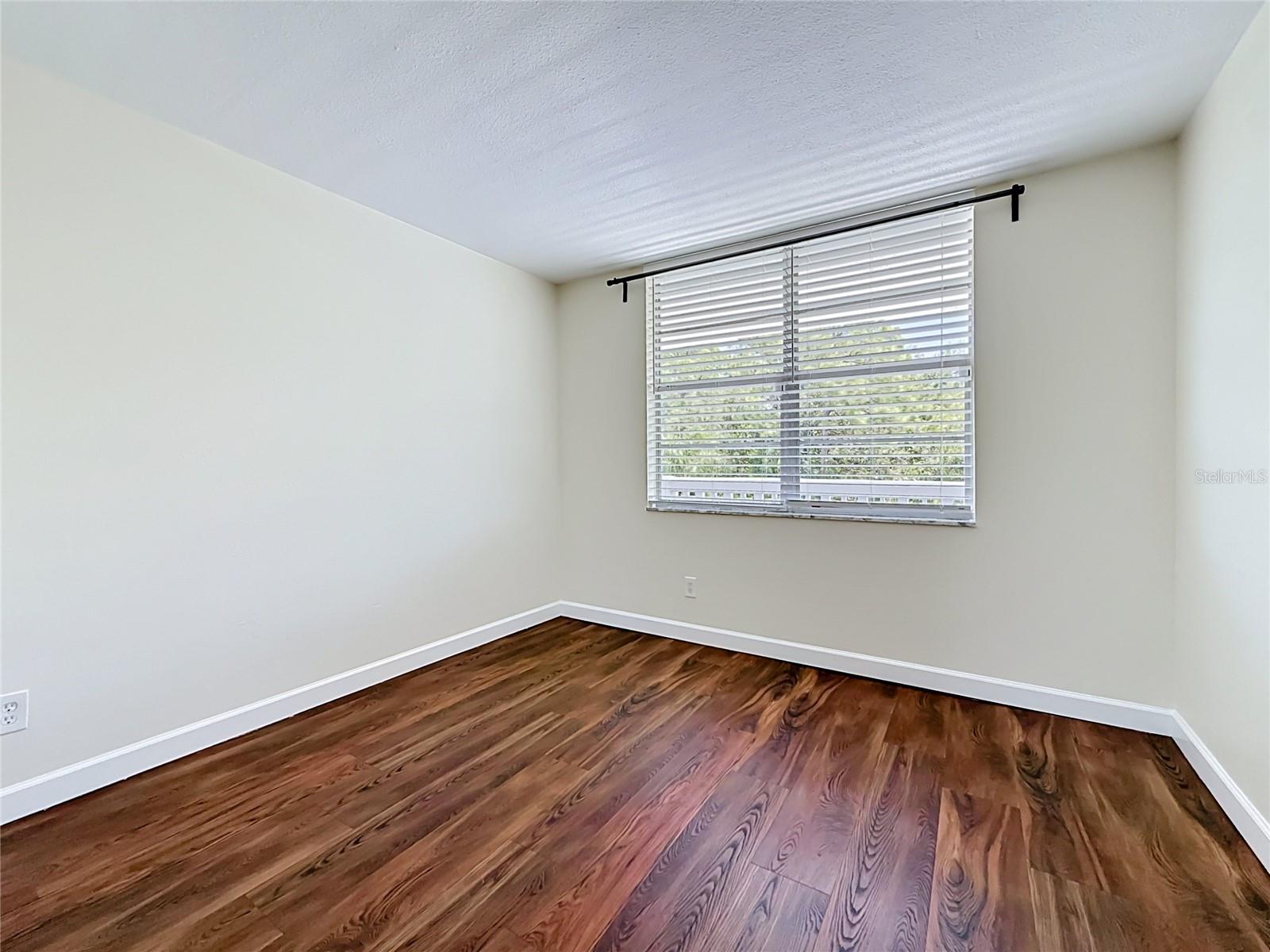 WINSTON PARK NORTHEAST - Residential