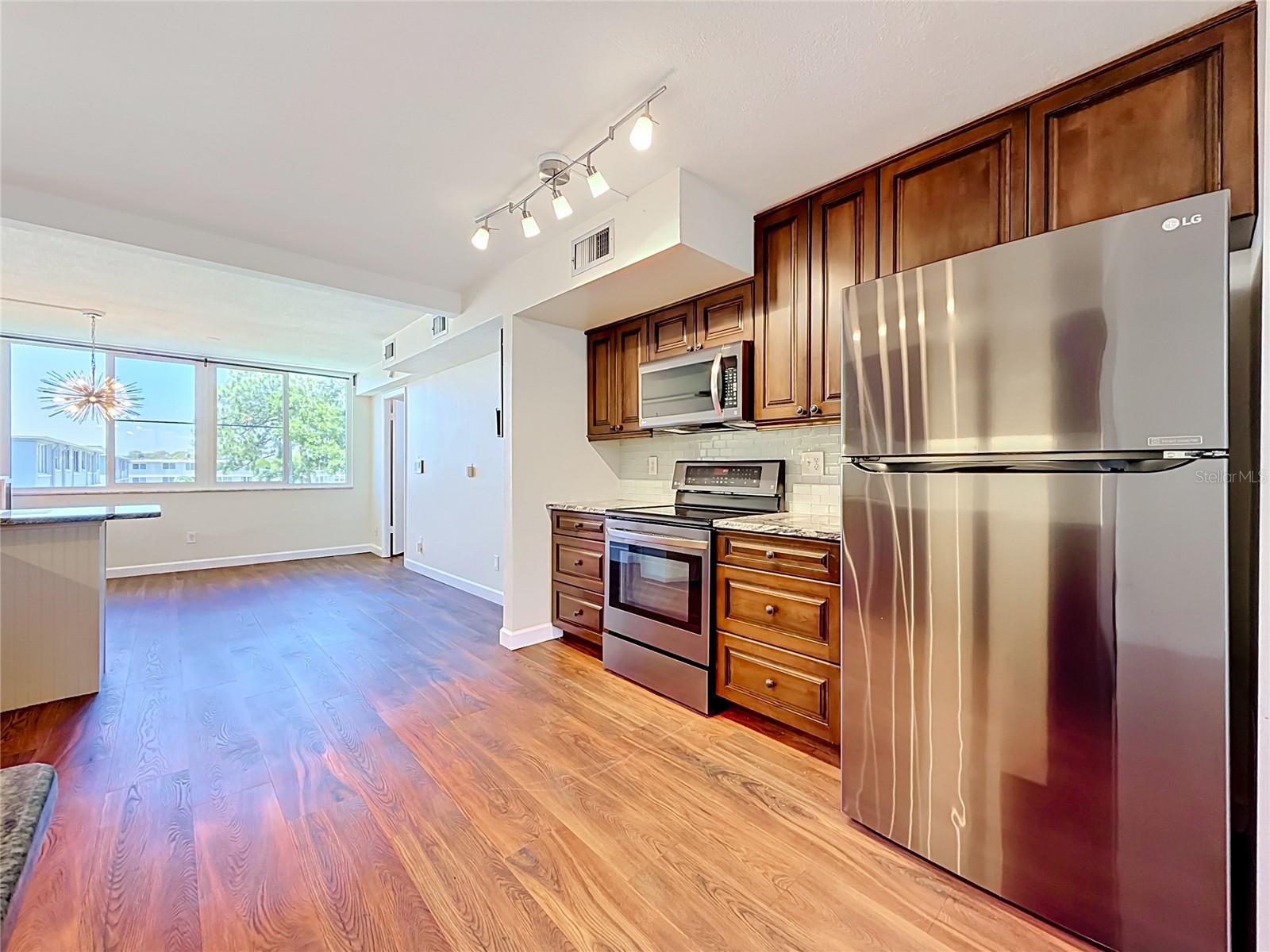 WINSTON PARK NORTHEAST - Residential