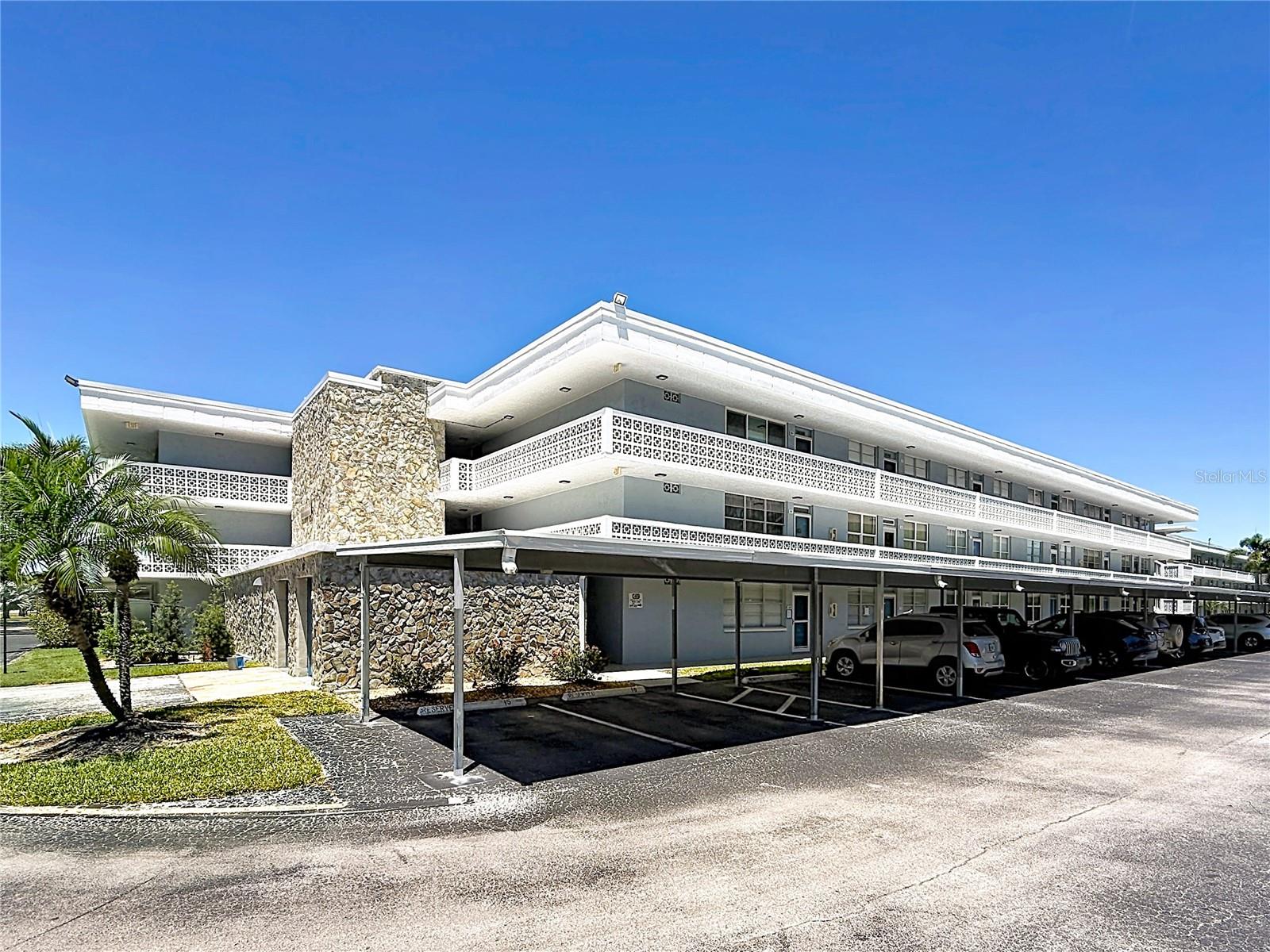 WINSTON PARK NORTHEAST - Residential
