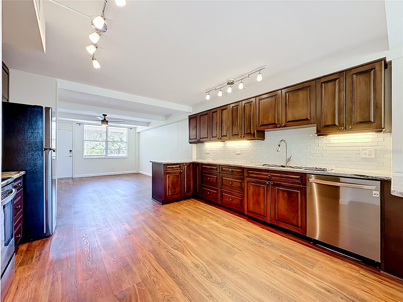 WINSTON PARK NORTHEAST - Residential