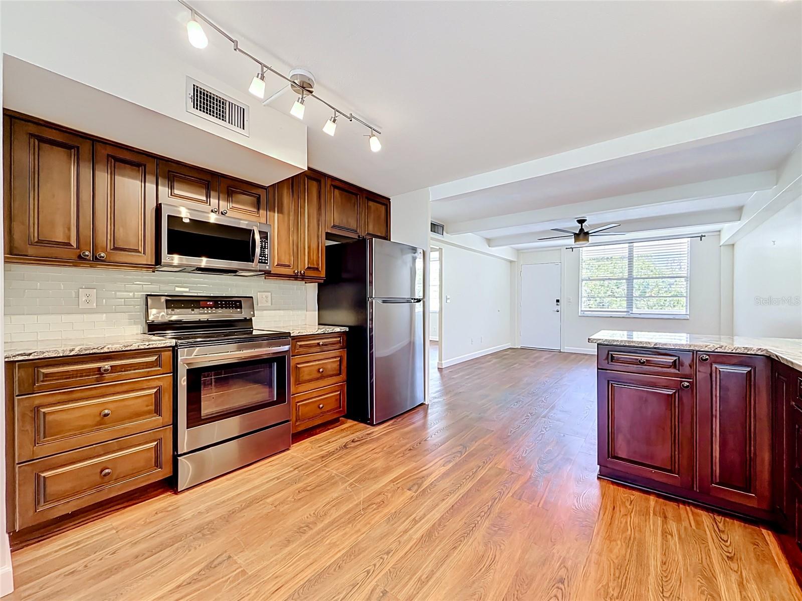 WINSTON PARK NORTHEAST - Residential
