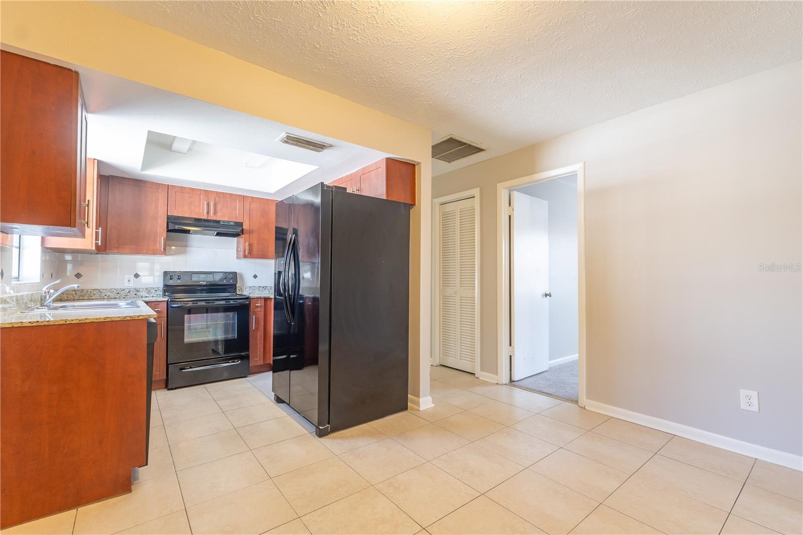 TAMPA OVERLOOK - Residential