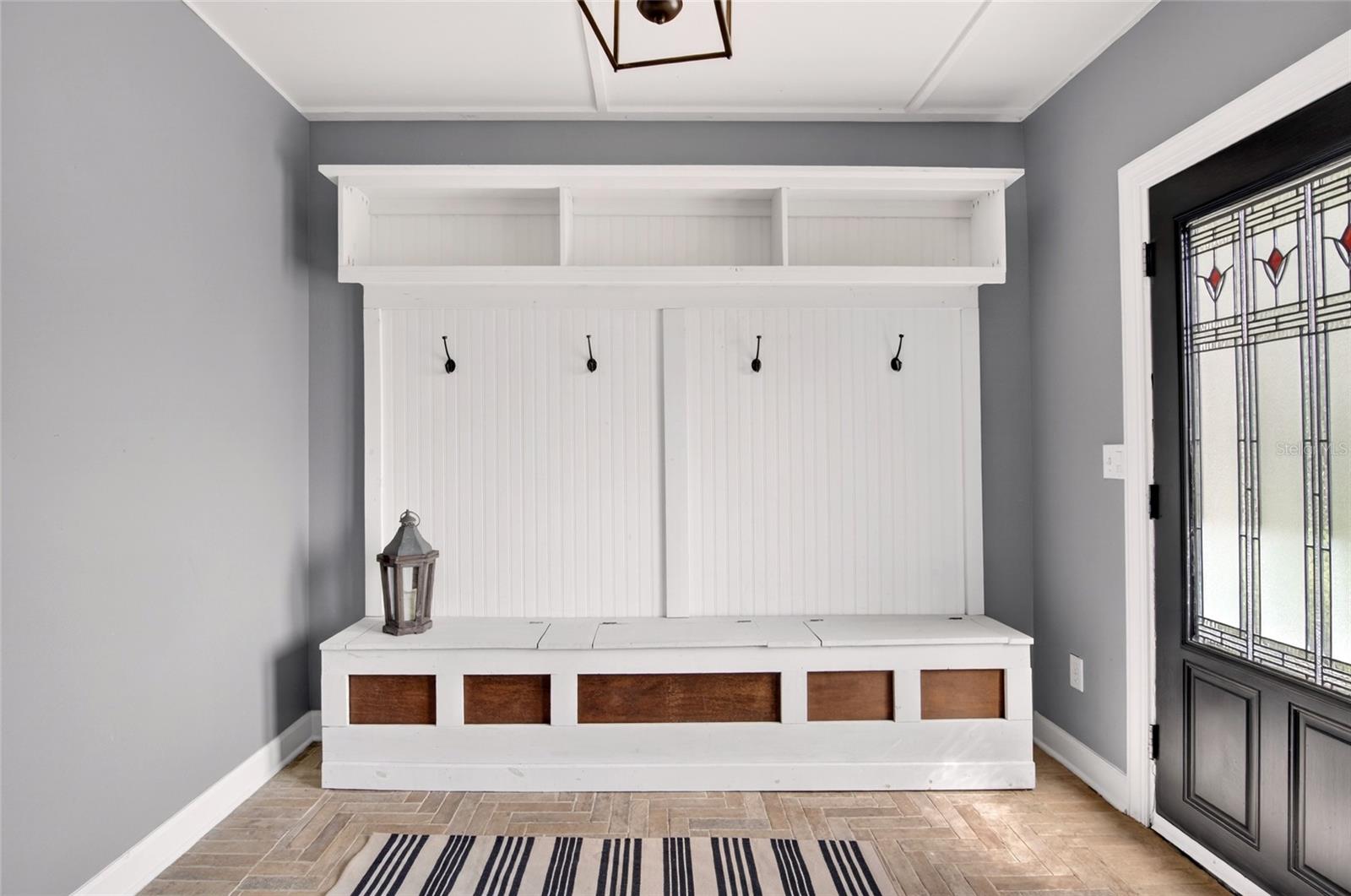 WINDERLAKES - Residential