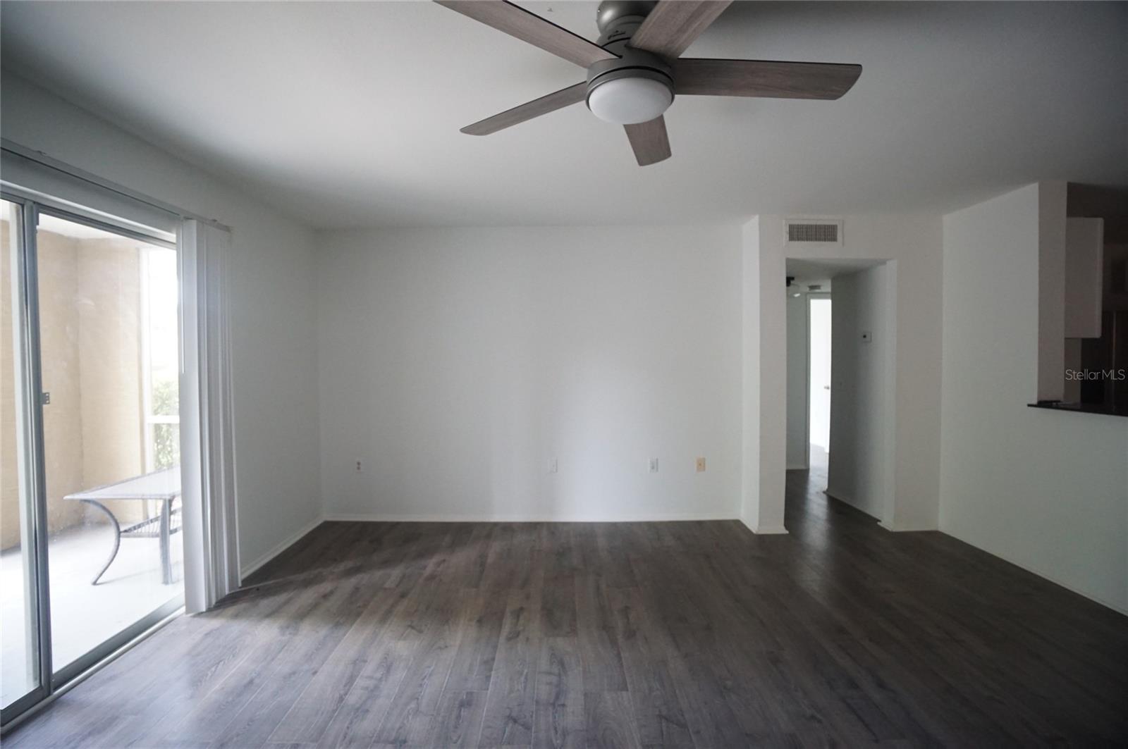 THE HIGHLANDS AT HUNTERS GREE - Residential Lease