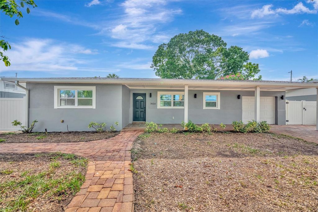 Photo of 7454 Locust Street NE, St Petersburg, FL 33702 (MLS # TB8518291)
