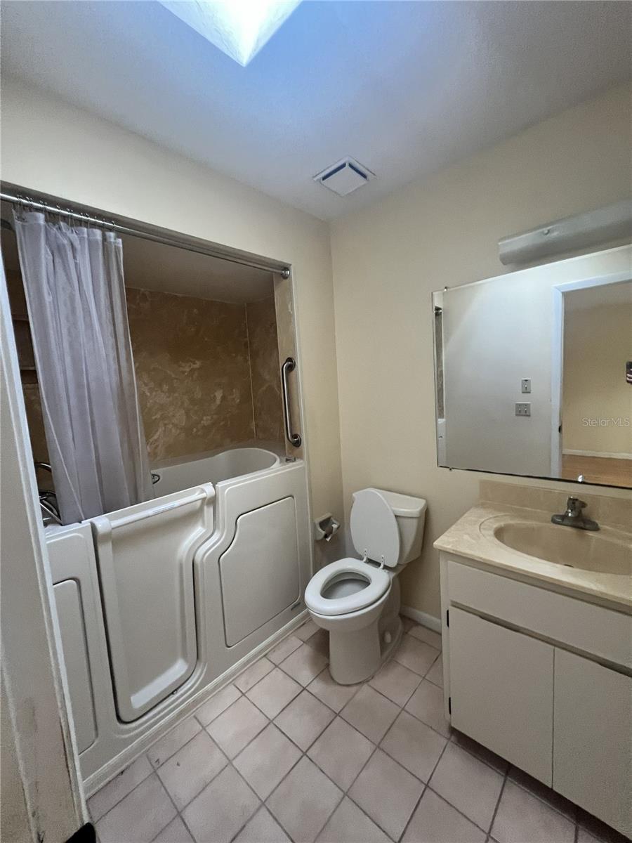 SEMINOLE WOODS - Residential
