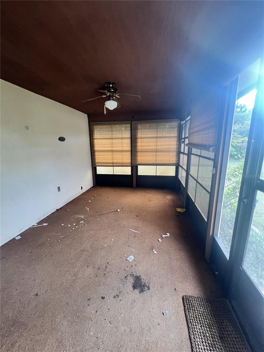 SEMINOLE WOODS - Residential