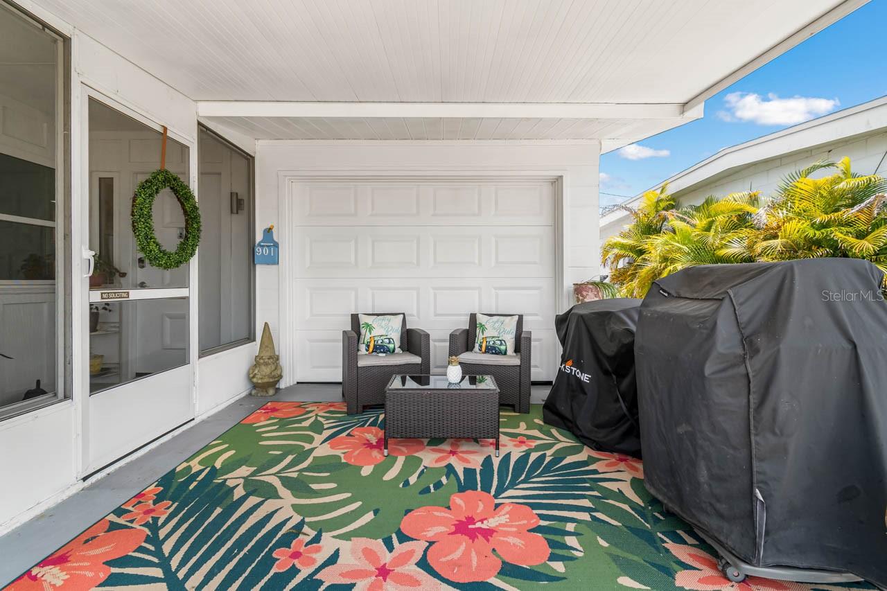 DEL WEBBS SUN CITY FLORIDA UN - Residential