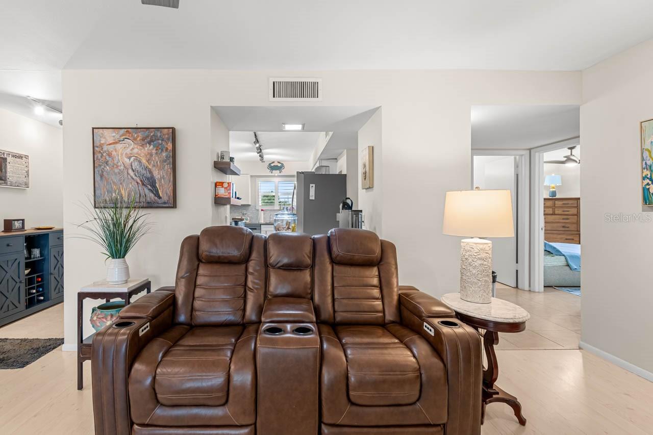 DEL WEBBS SUN CITY FLORIDA UN - Residential