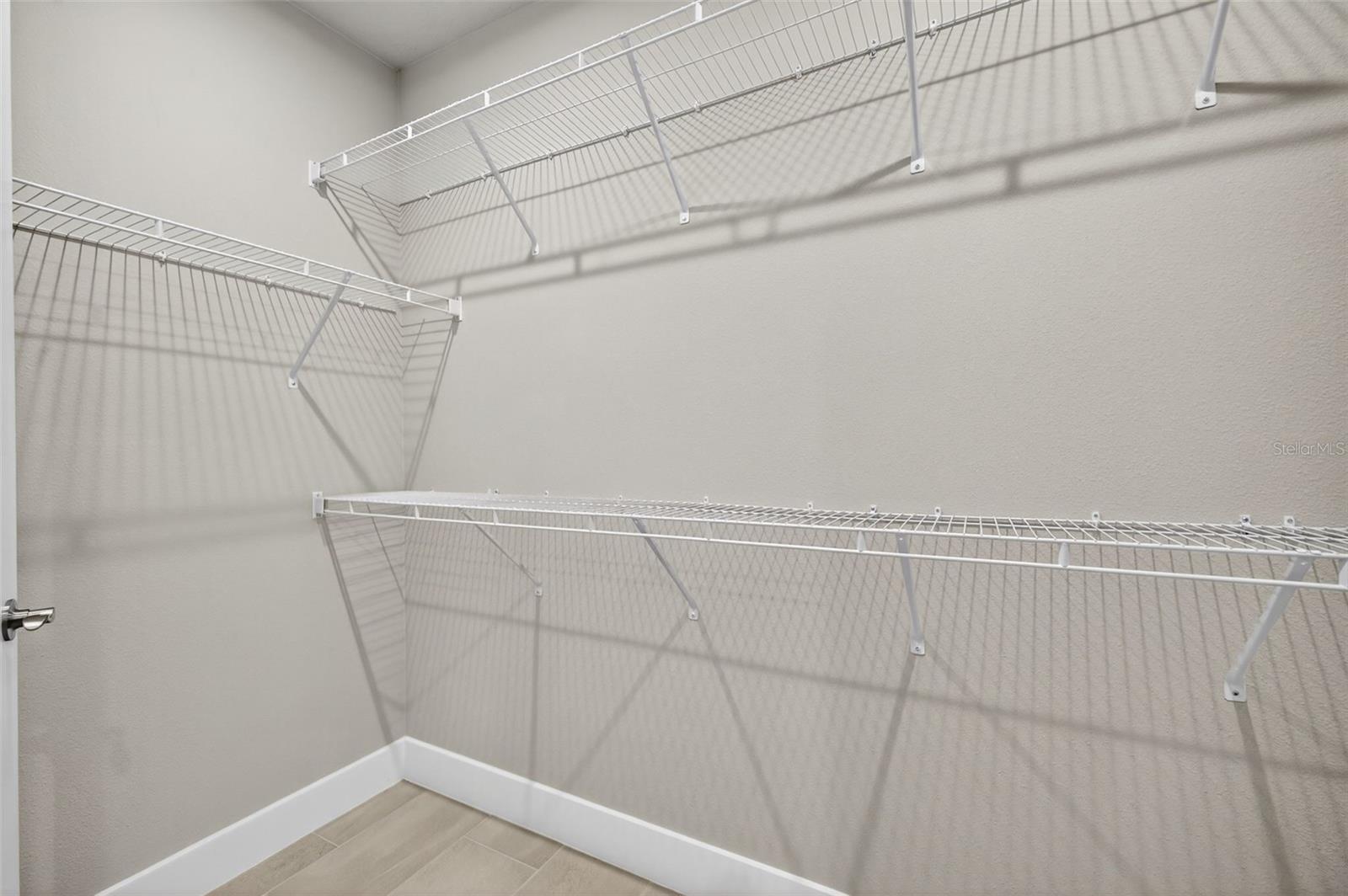 LAKESPUR AT WELLEN PARK - Residential