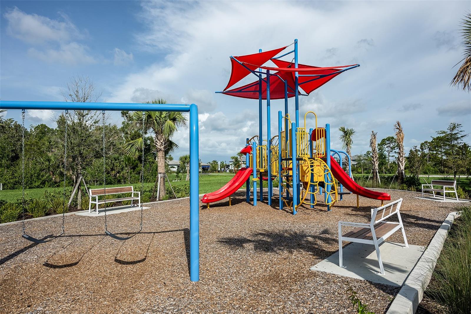 LAKESPUR AT WELLEN PARK - Residential