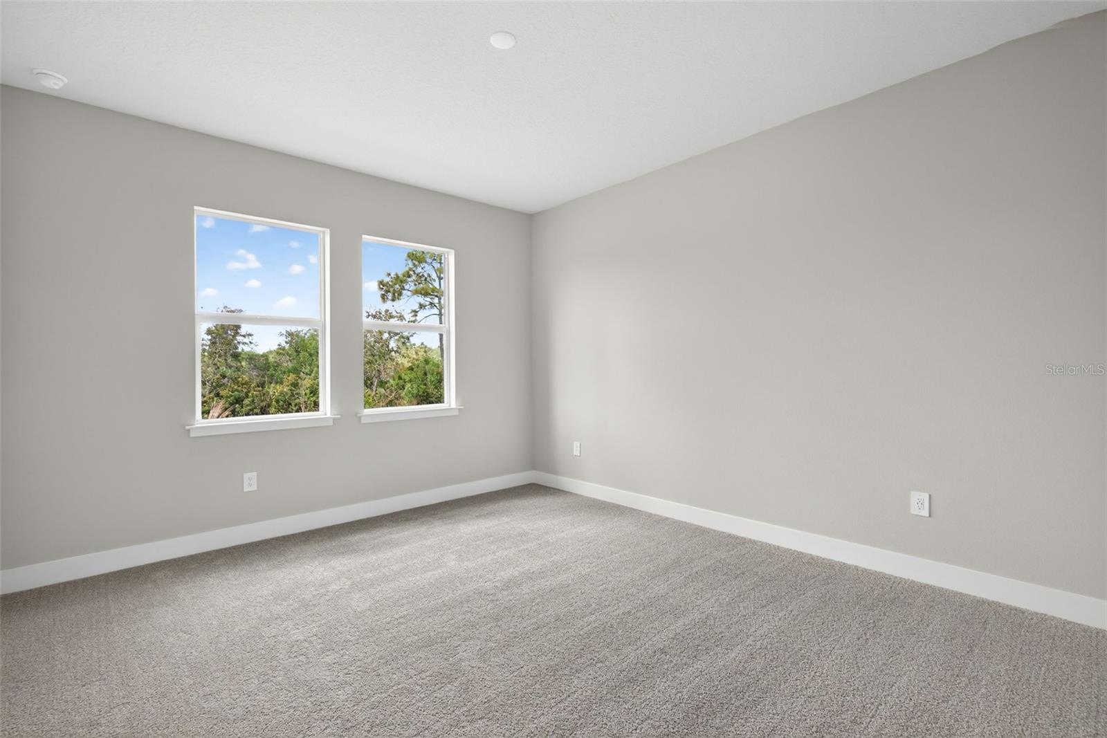 LAKESPUR AT WELLEN PARK - Residential