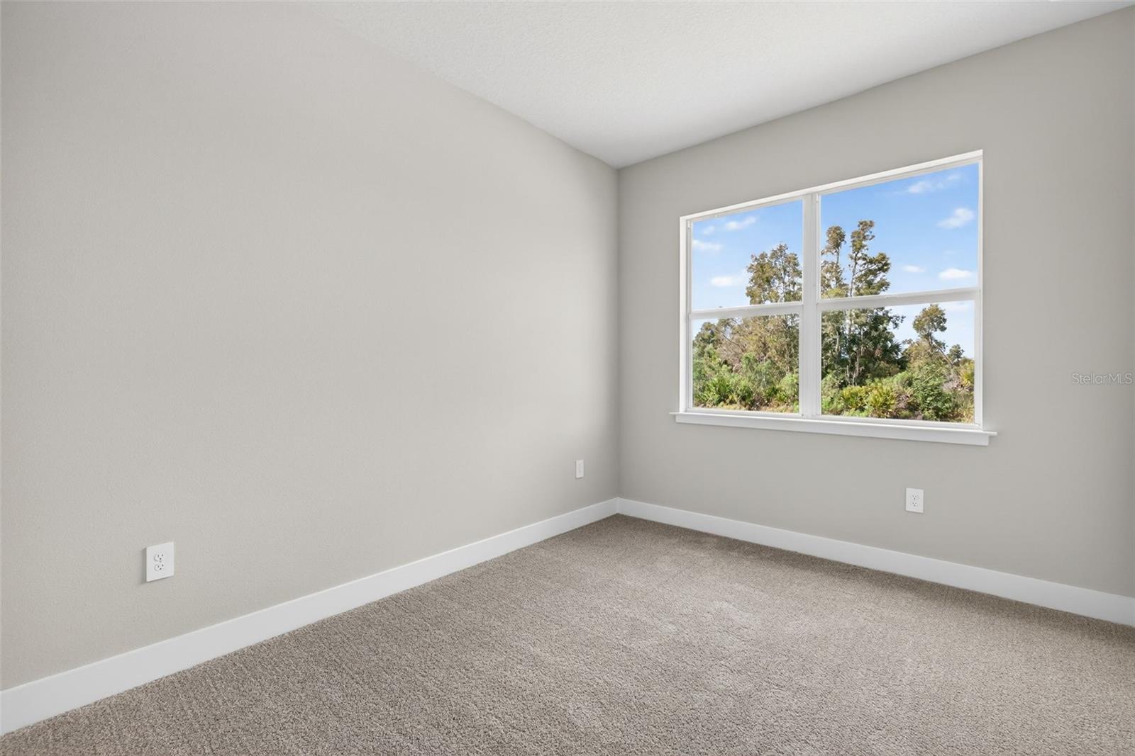 LAKESPUR AT WELLEN PARK - Residential