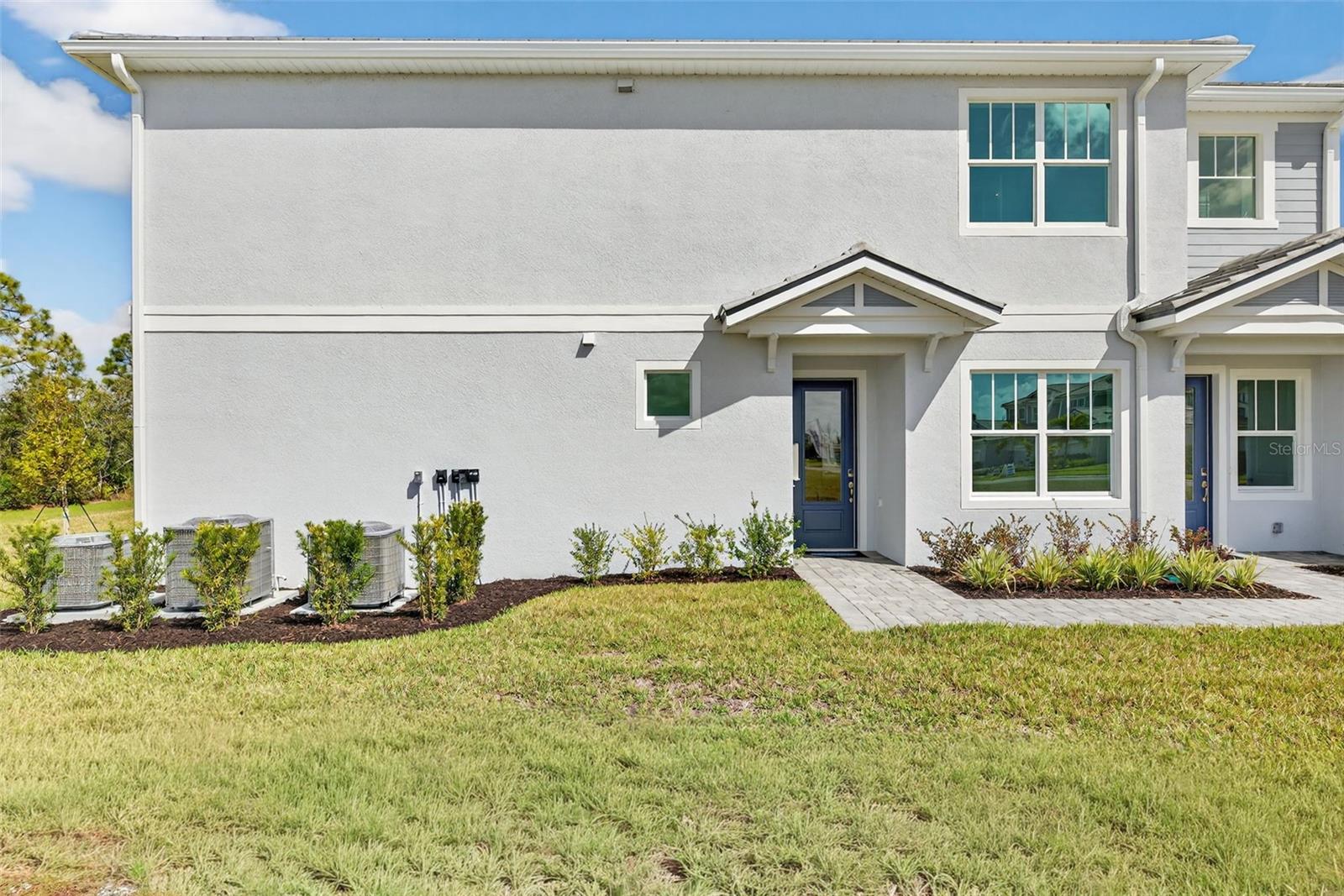 LAKESPUR AT WELLEN PARK - Residential