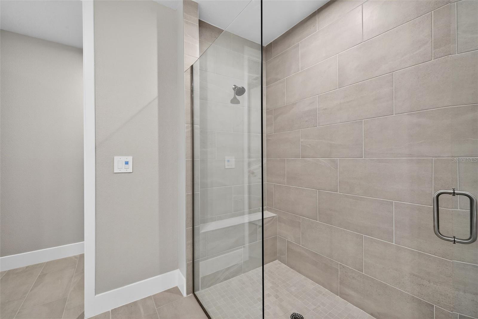 LAKESPUR AT WELLEN PARK - Residential