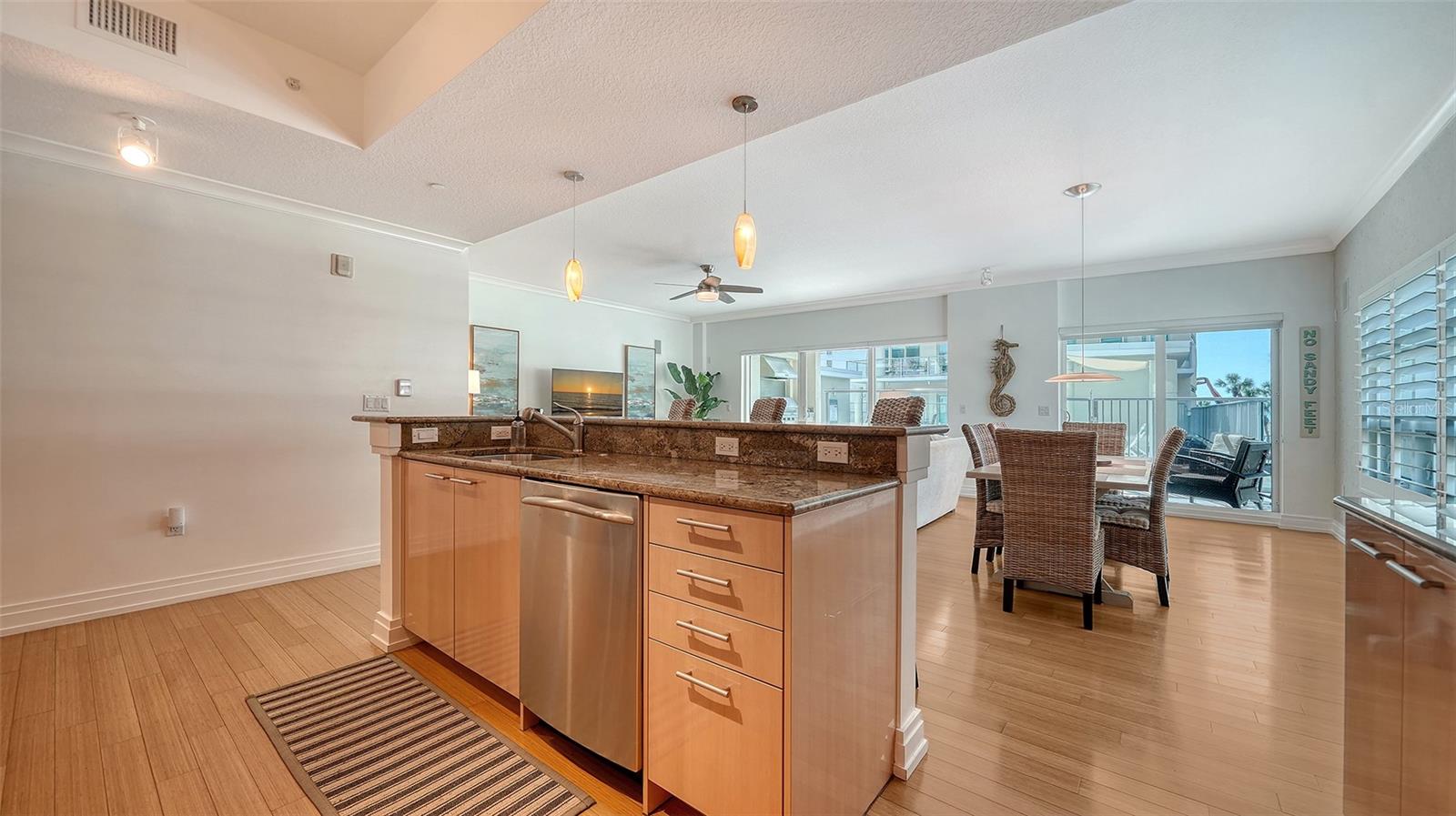 CRESCENT SIESTA KEY - Residential