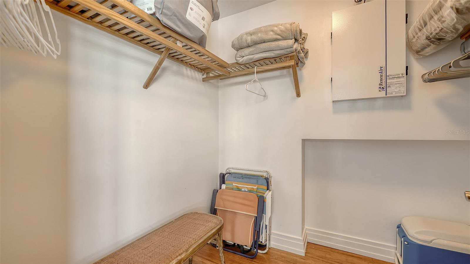 CRESCENT SIESTA KEY - Residential