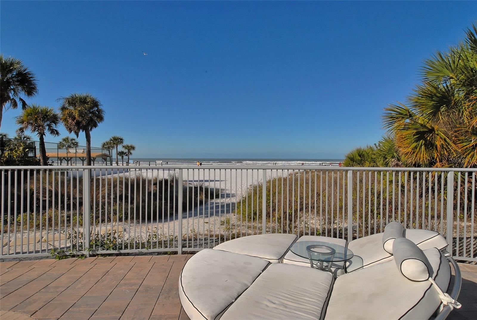 CRESCENT SIESTA KEY - Residential